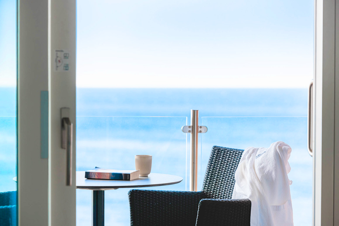 For en lille merpris kan du nyde en flot havudsigt fra dit værelse