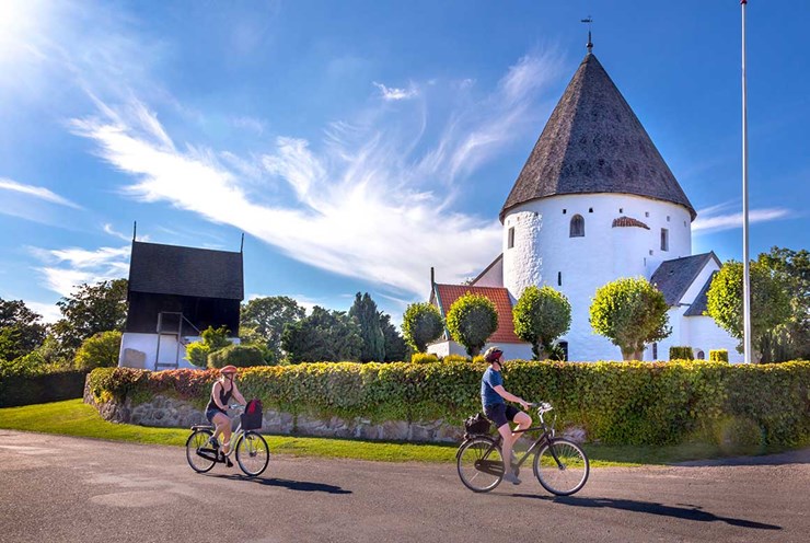 Tag på cykeltur og udforsk Bornholm på helt tæt hold
