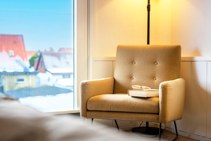 Værelserne med byudsigt er nyrenoveret i 2025