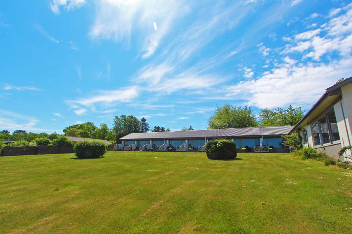 Klintely – Lägenhet för 2 personer sett från trädgårdssidan