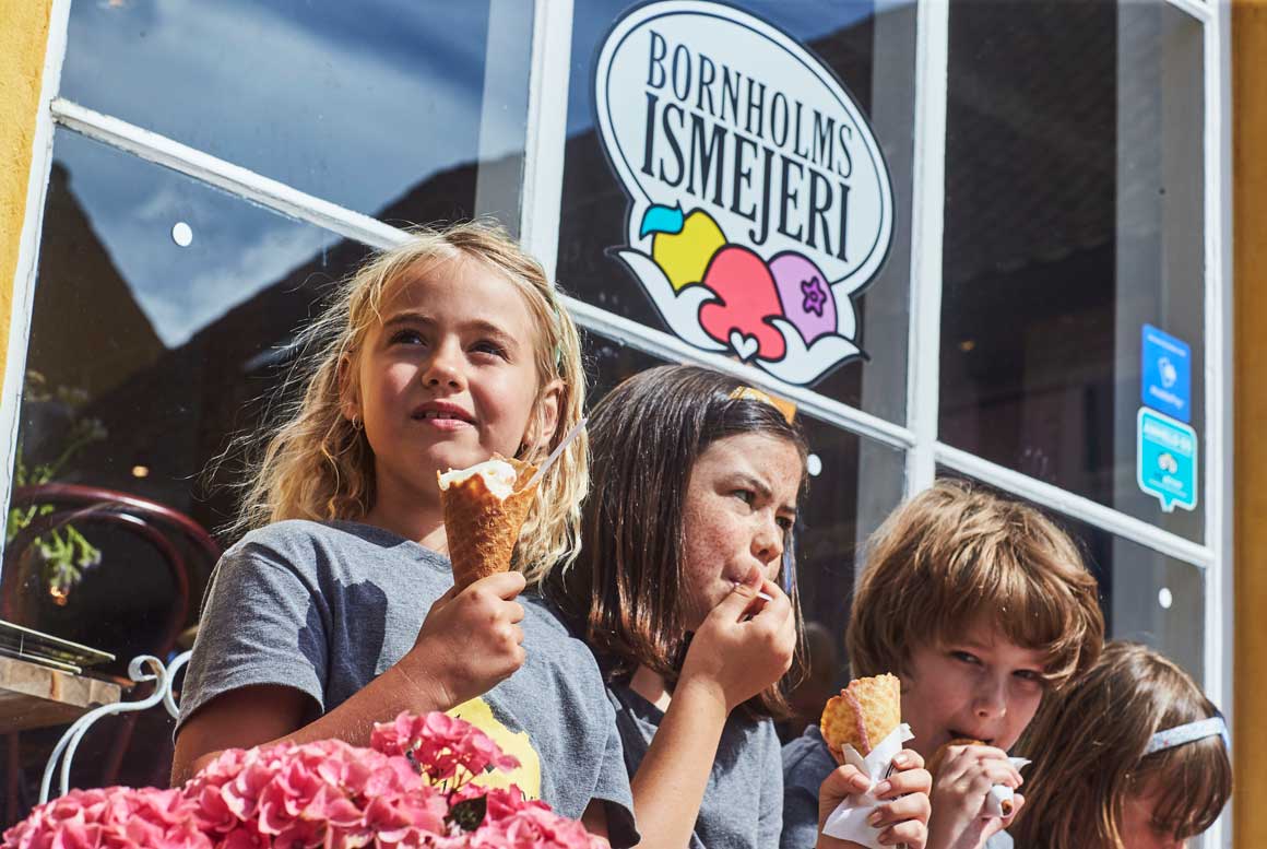 I Svaneke produseres alt fra karameller, is og sjokolade