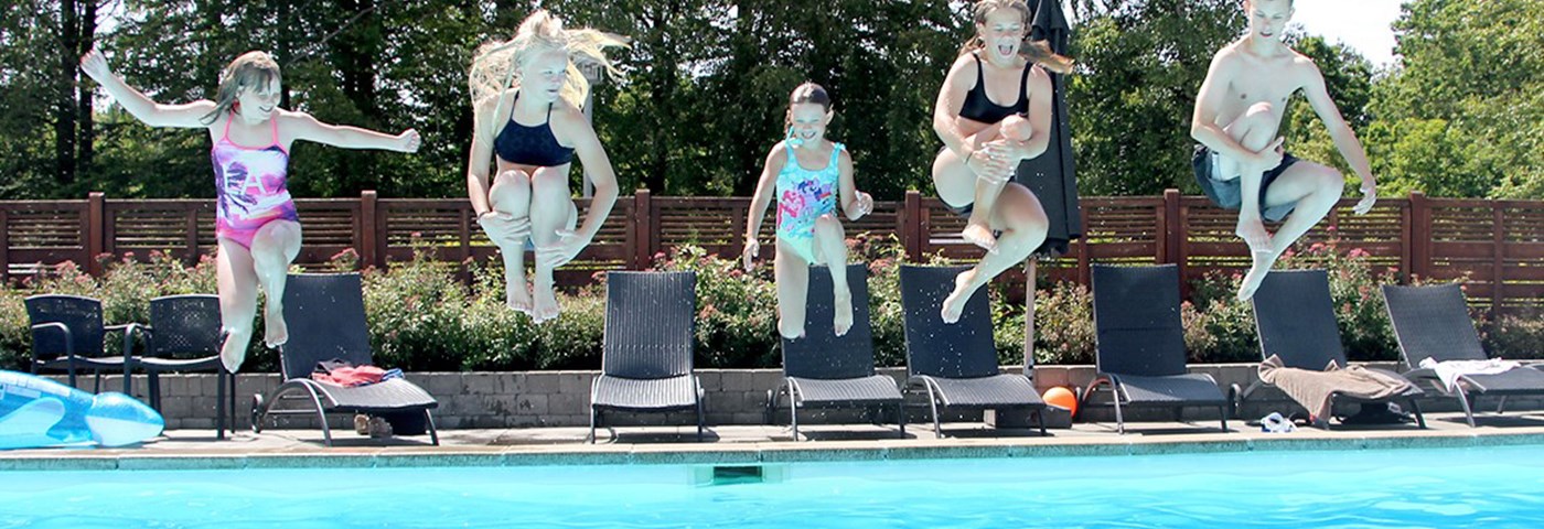Swimmingpool Gruppeferie Med Børn