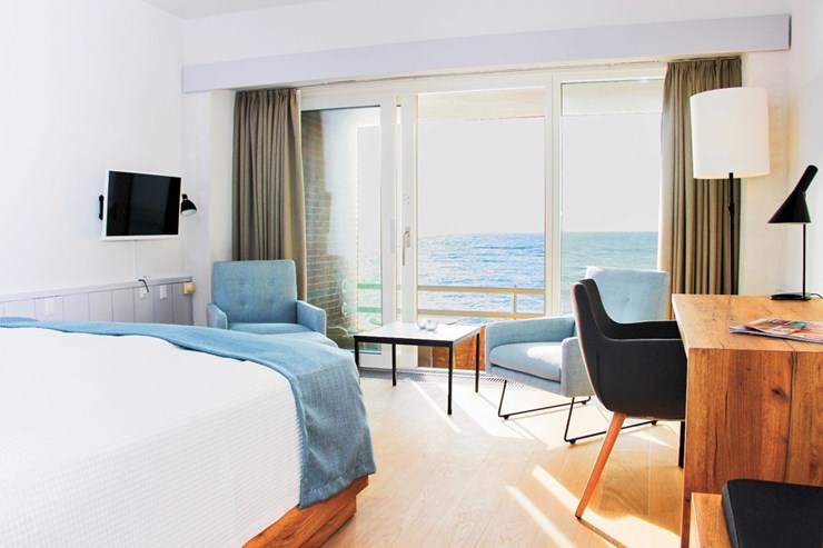 Griffen Spahotel har værelser til såvel havsiden som landsiden.