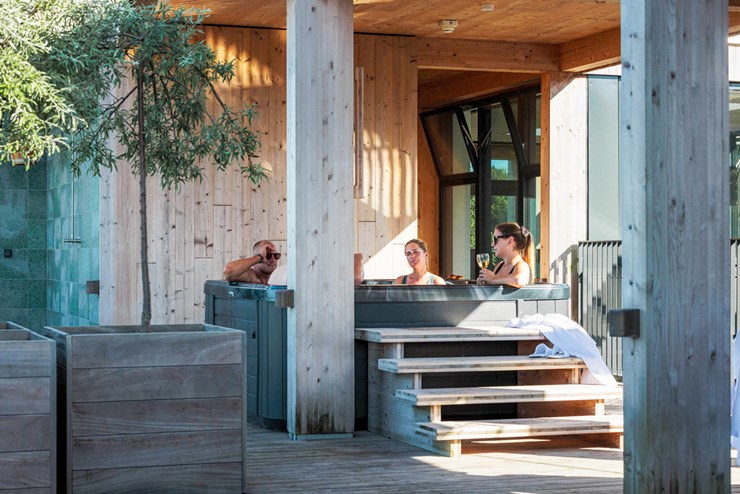 Slap af i spaen på hotellets tagterrasse